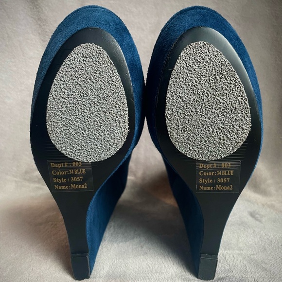 BAKERS Mona2 Blue Suede Platform Wedges - Picture 3 of 8